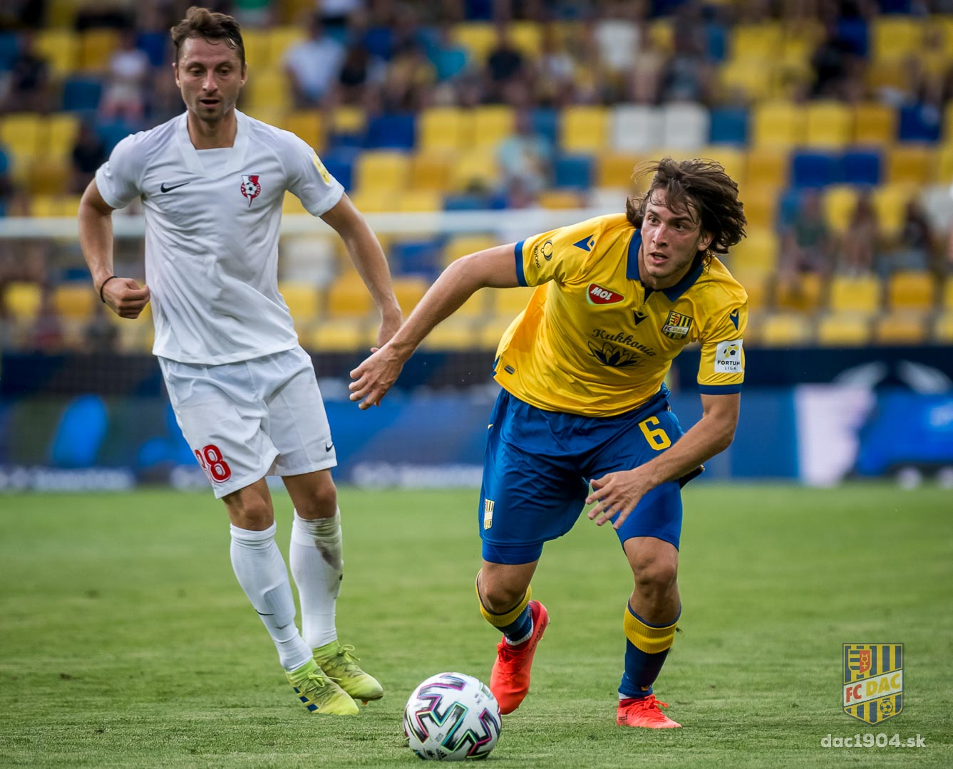 克罗地亚逆转斯洛伐克，出线前景乐观的简单介绍