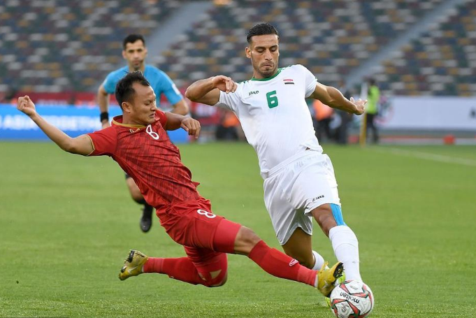 包含泰国取胜强敌，开启英雄传奇篇章的词条