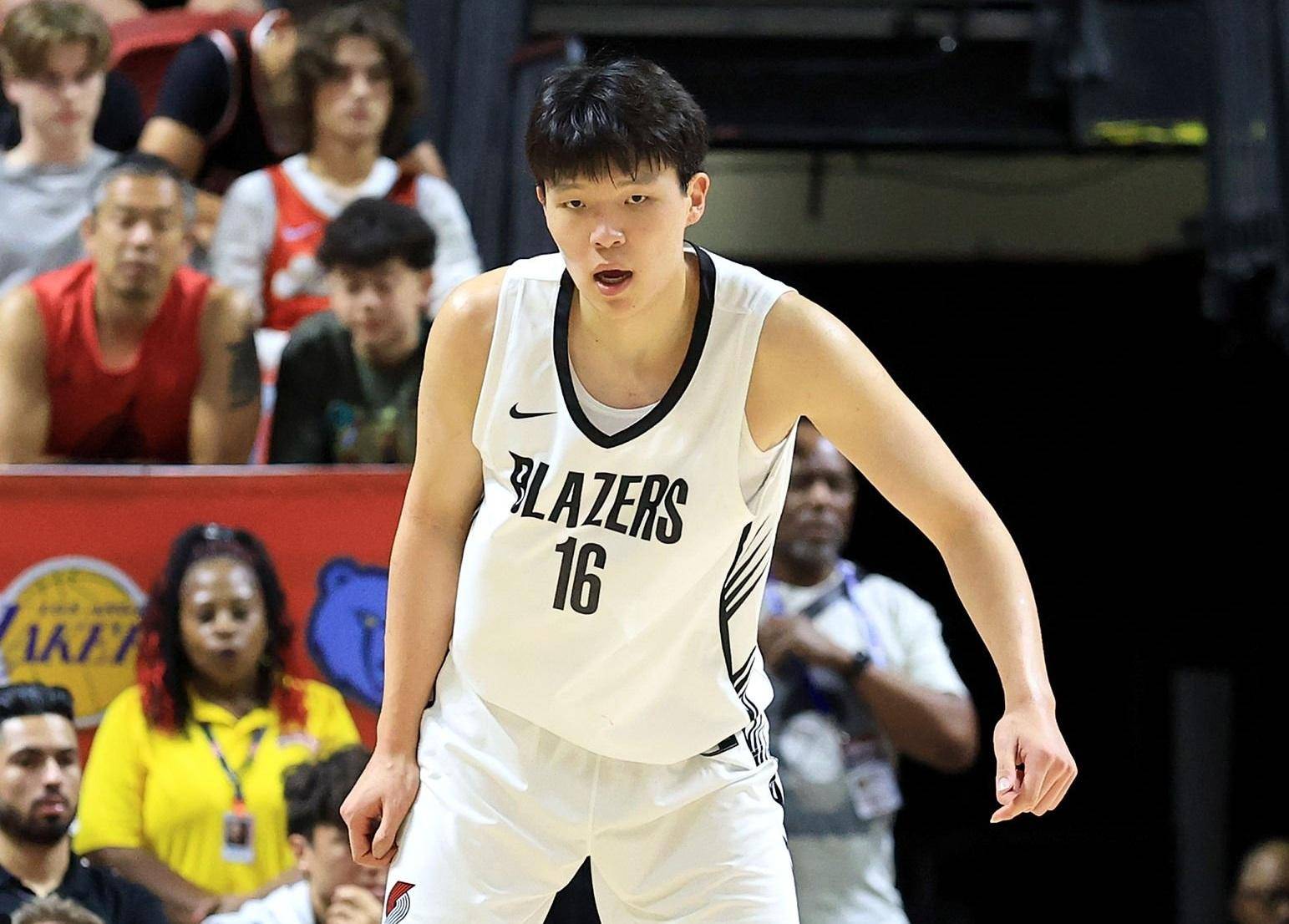 关于开拓者队员突破个人纪录，帮助球队奋勇拼搏的信息