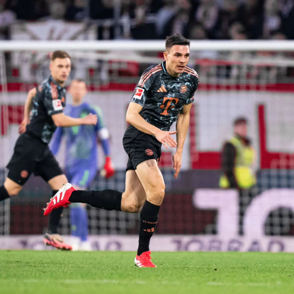 关于弗赖堡客场连败，陷入连败泥潭的信息