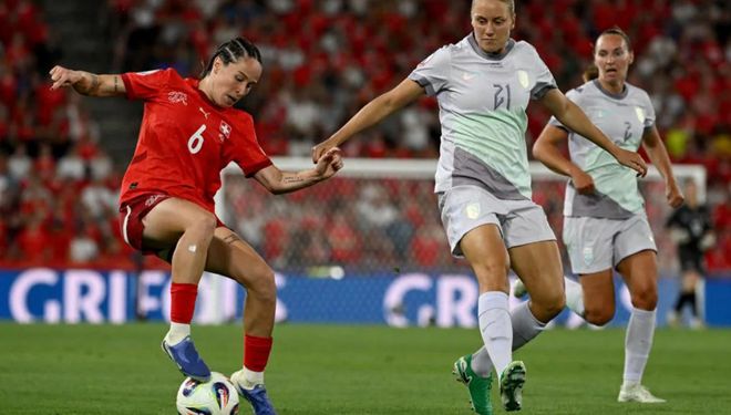 芬兰女足表现平稳，全力备战下场比赛的简单介绍