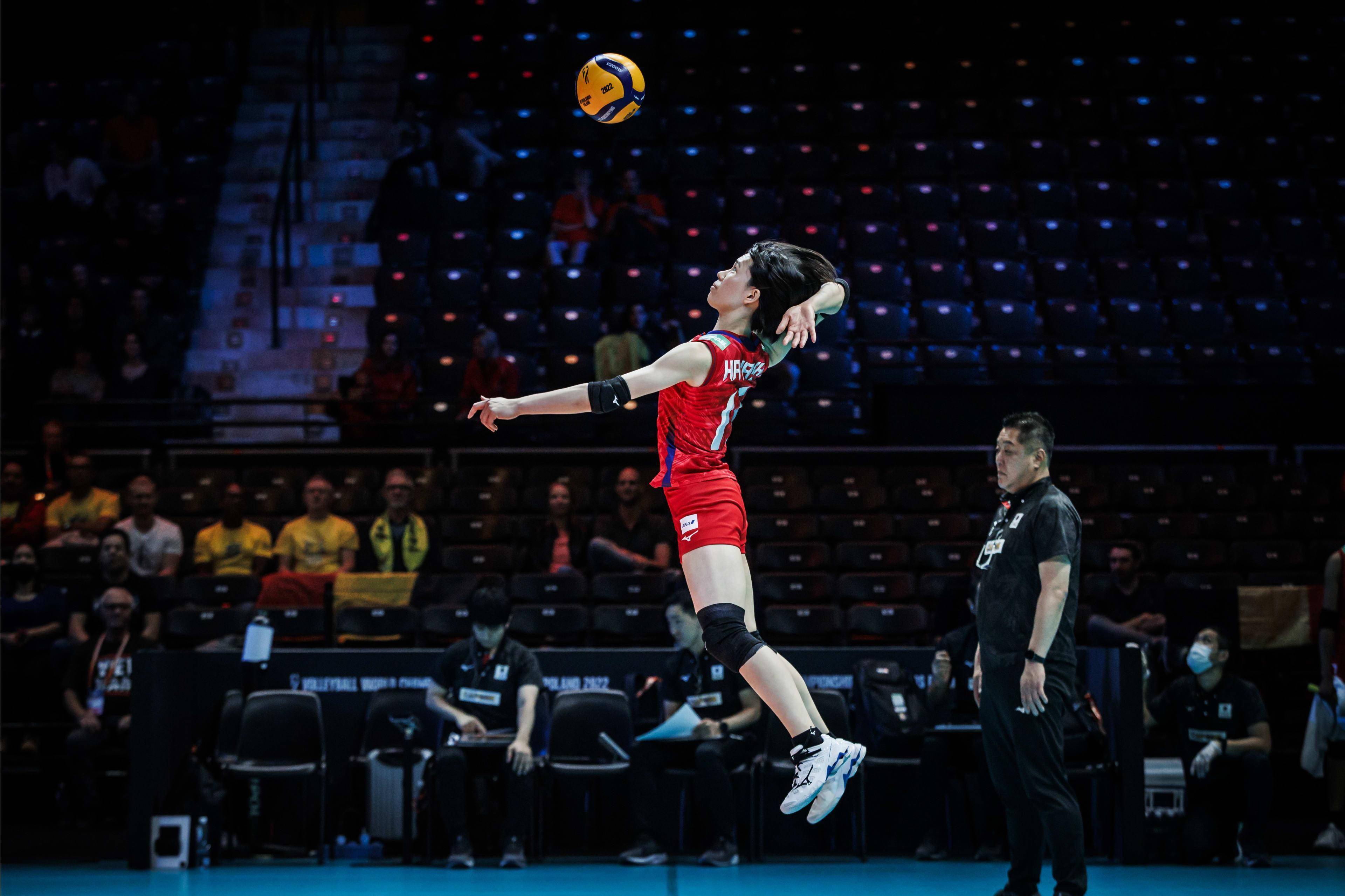 排球赛事精彩瞬间盘点，年度回顾震撼登场的简单介绍