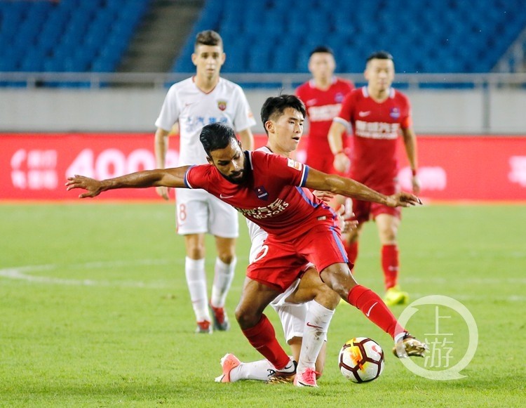 重庆斯威主场告捷，豪取三分