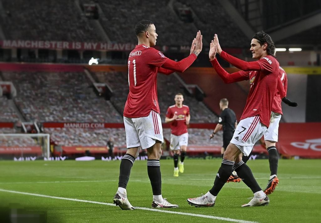 开云-激情四射的对决即将开始，胜负难料