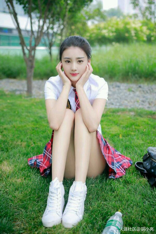 桑巴利刃刺穿红蓝，自家孩子闪耀却成背景