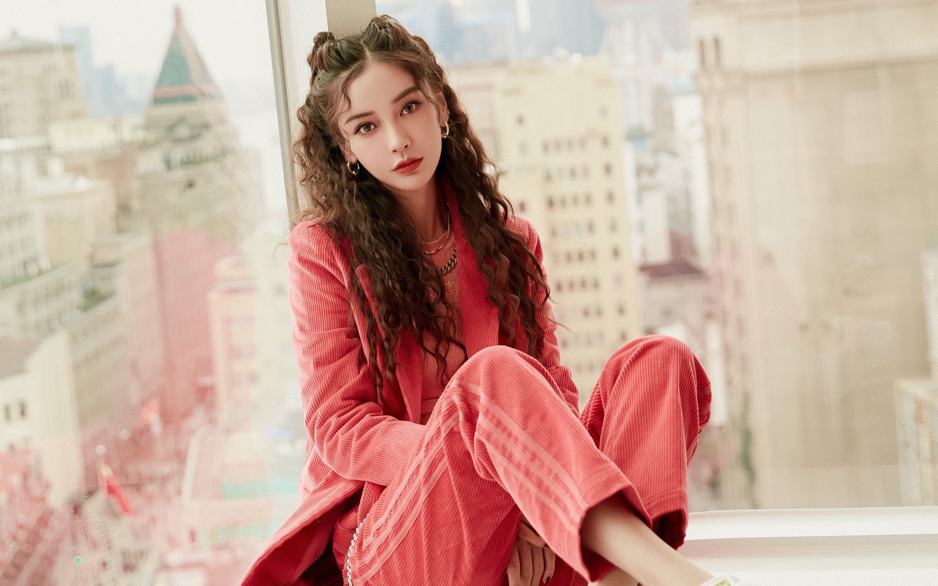 深红终局，他用掌纹为渡鸦铺就通往秘鲁硝石的路