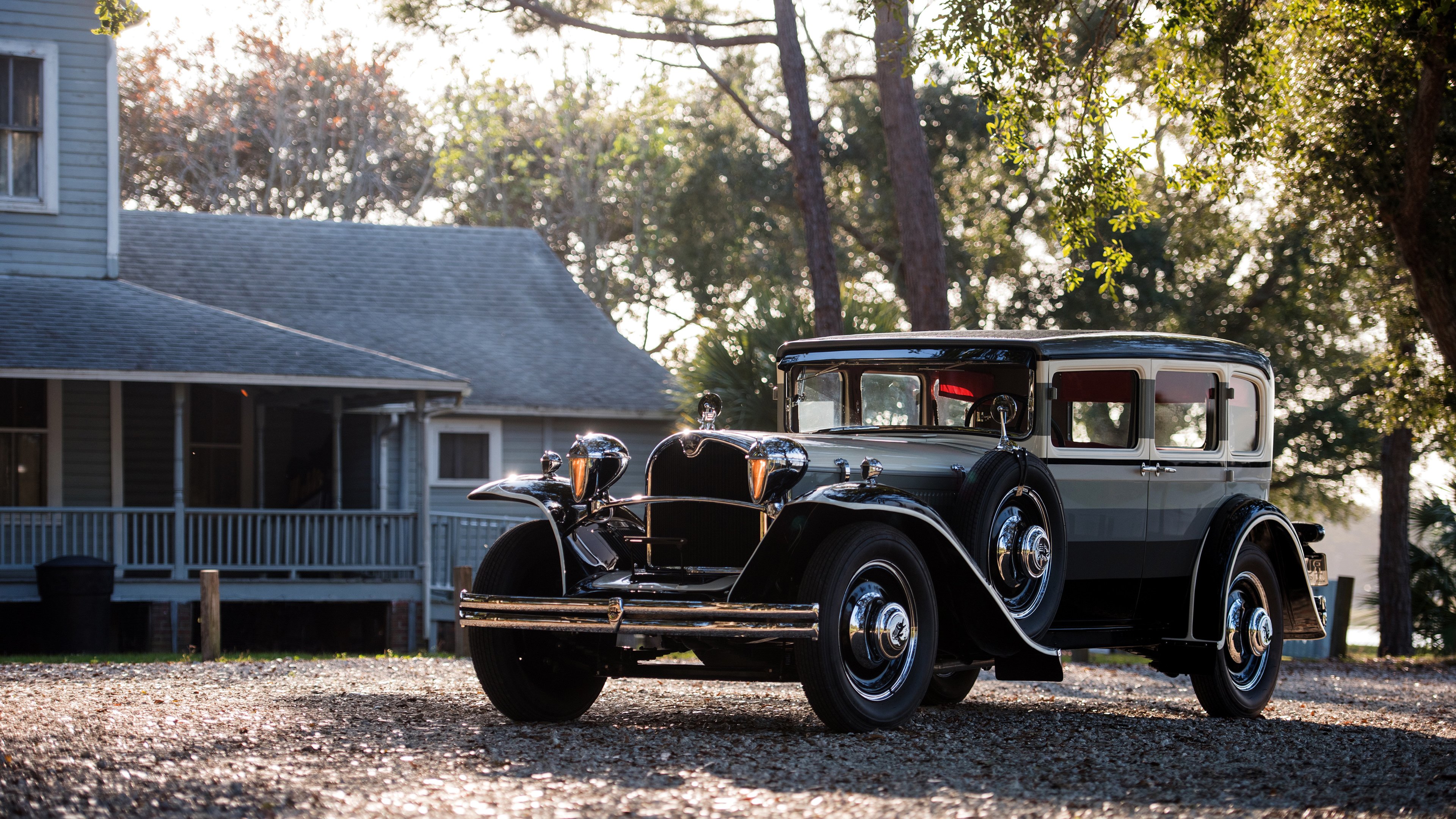 孤星闪耀撕裂迷雾，莫兰特单节16分摧毁黄蜂防线，独行侠末节狂飙锁定胜局